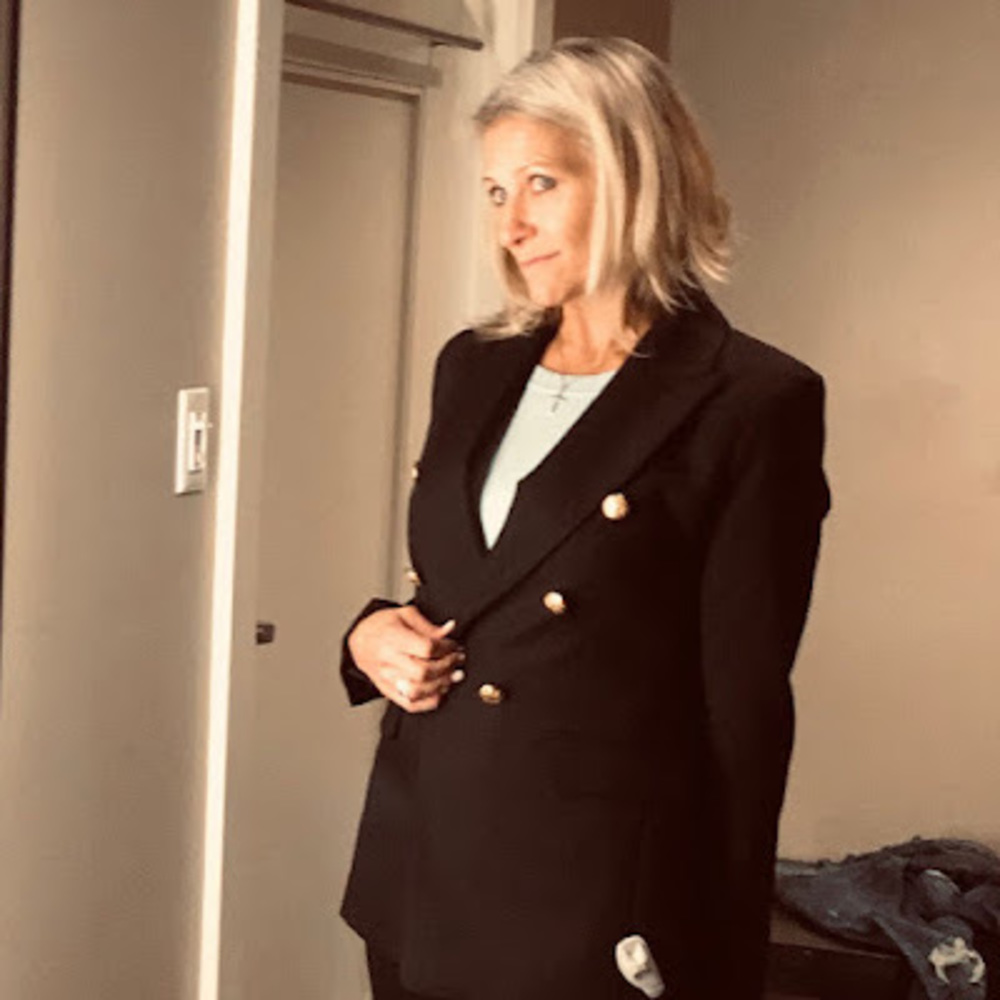 Meet your Posher, Jennifer